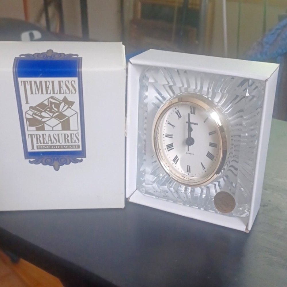Timeless Treasures Crystal STAVGER Quartz Clock